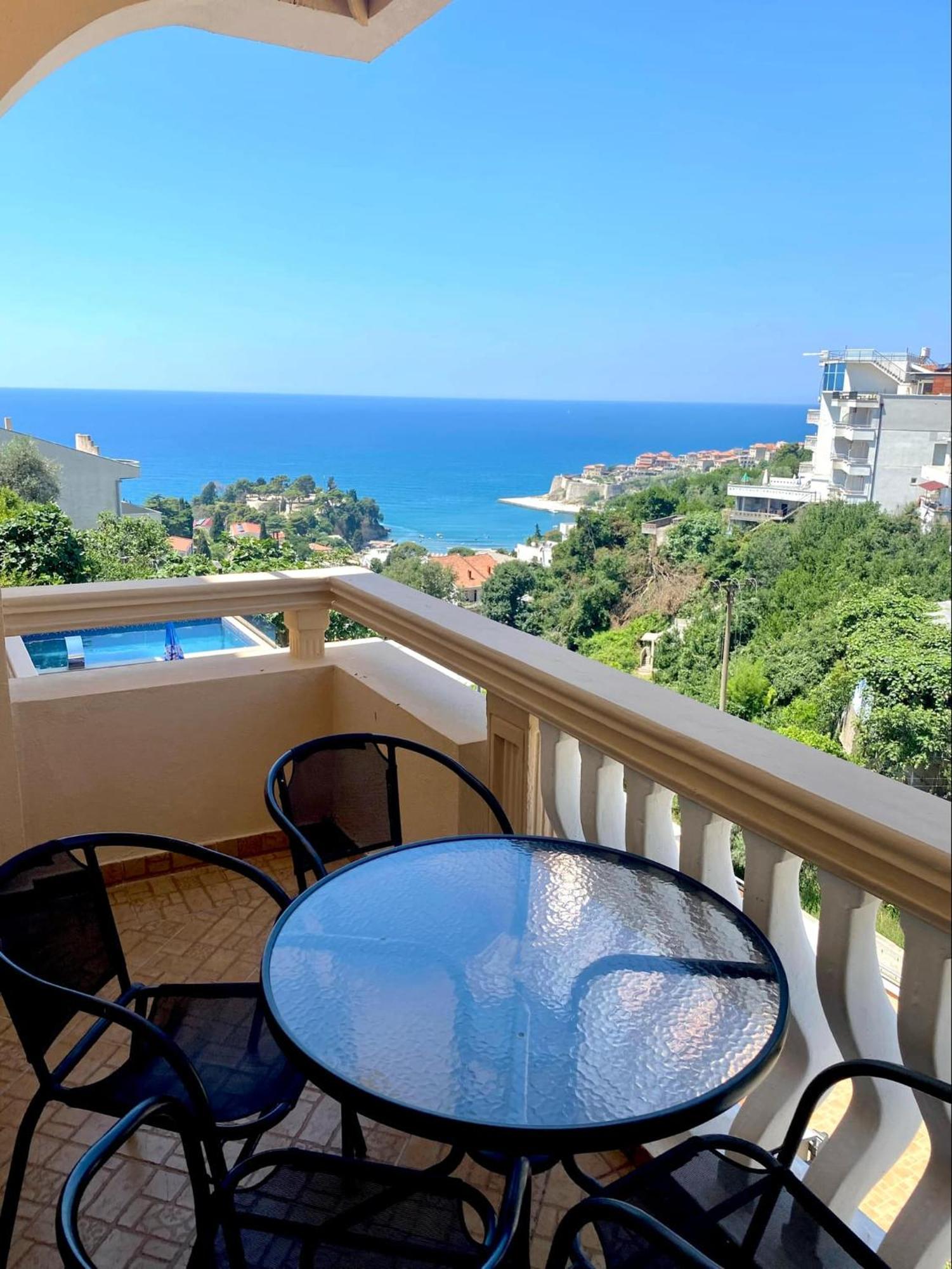 Dragovoja Lux Apartments & Rooms Улцинь Екстер'єр фото
