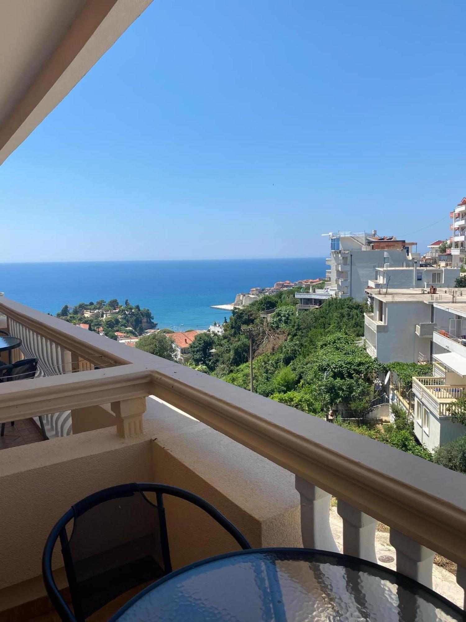 Dragovoja Lux Apartments & Rooms Улцинь Екстер'єр фото