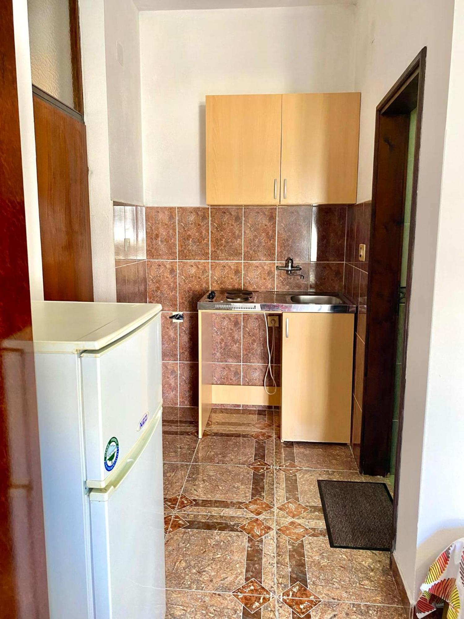 Dragovoja Lux Apartments & Rooms Улцинь Екстер'єр фото