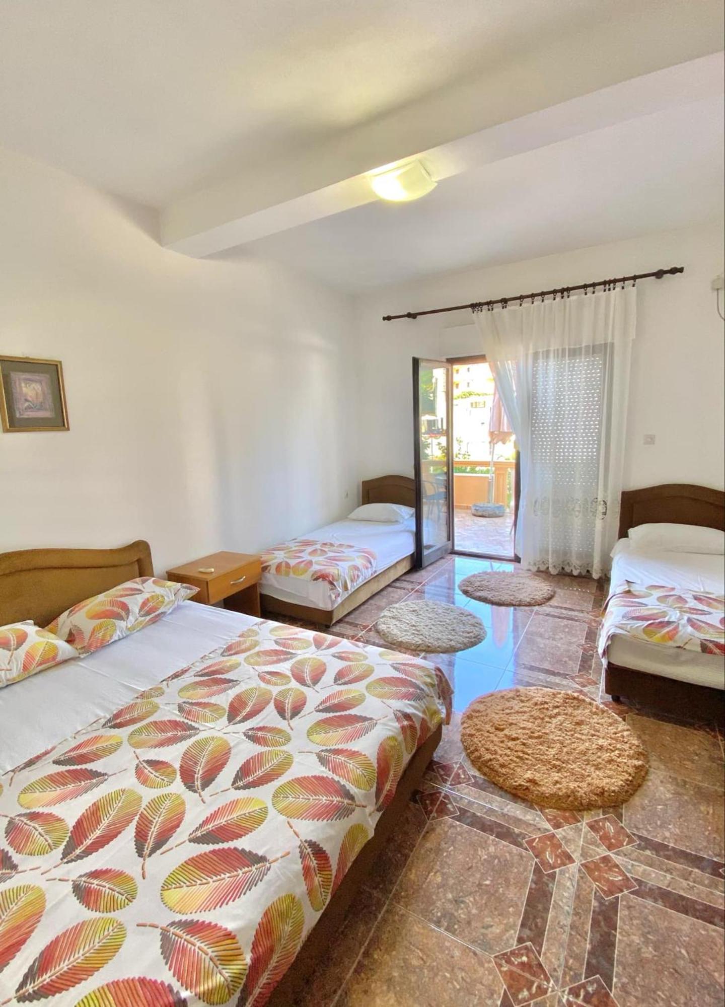 Dragovoja Lux Apartments & Rooms Улцинь Екстер'єр фото