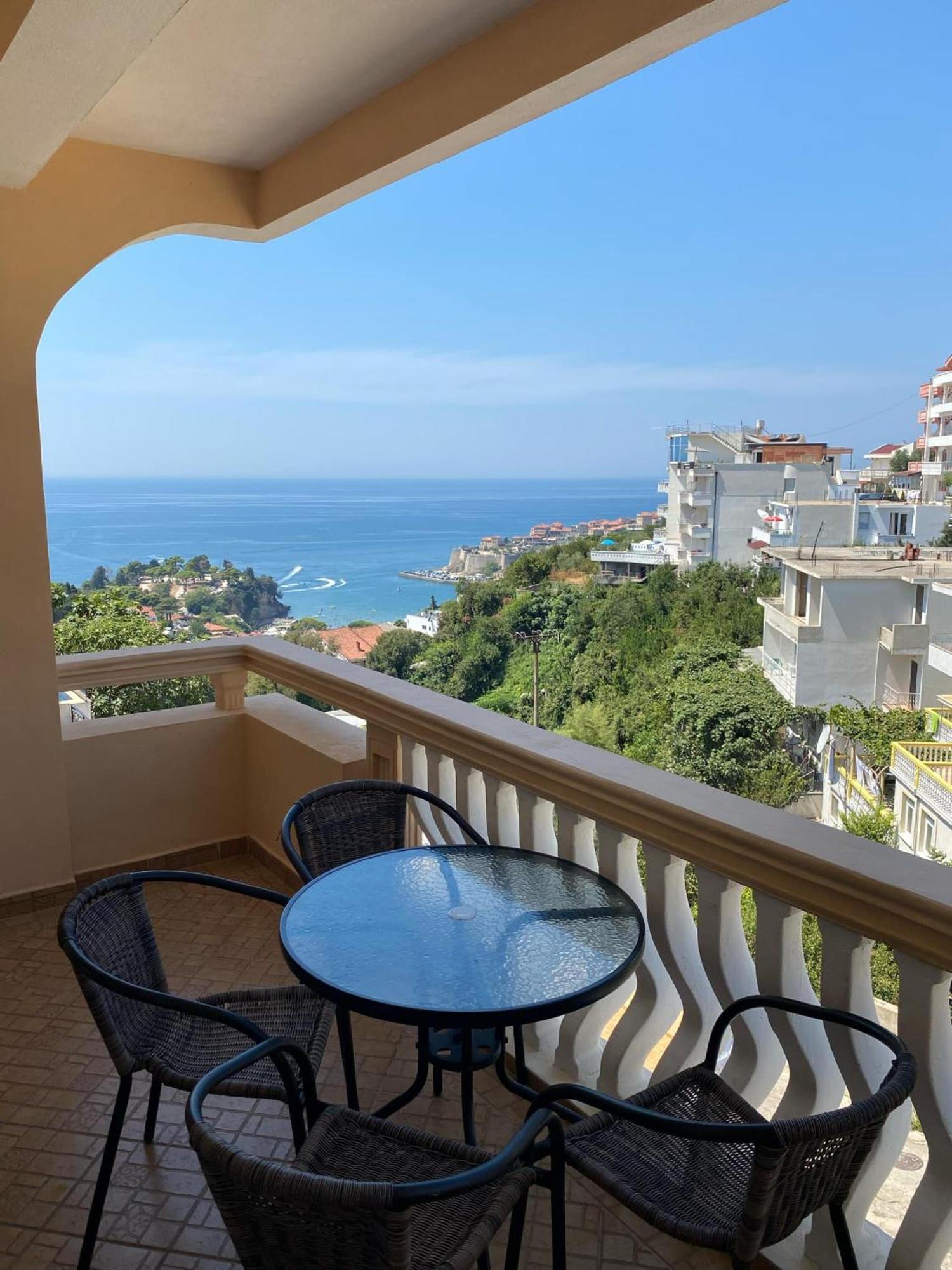 Dragovoja Lux Apartments & Rooms Улцинь Екстер'єр фото