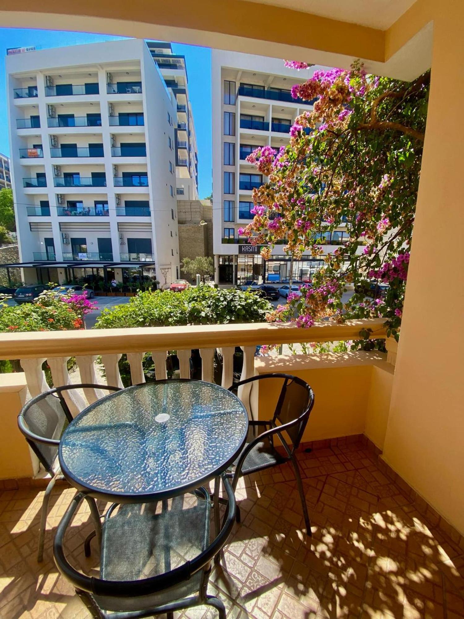 Dragovoja Lux Apartments & Rooms Улцинь Екстер'єр фото