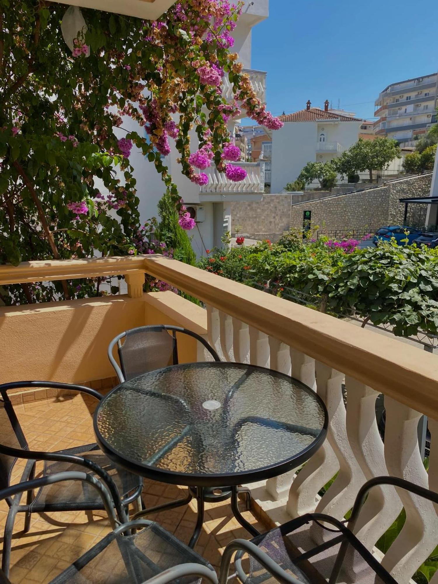 Dragovoja Lux Apartments & Rooms Улцинь Екстер'єр фото
