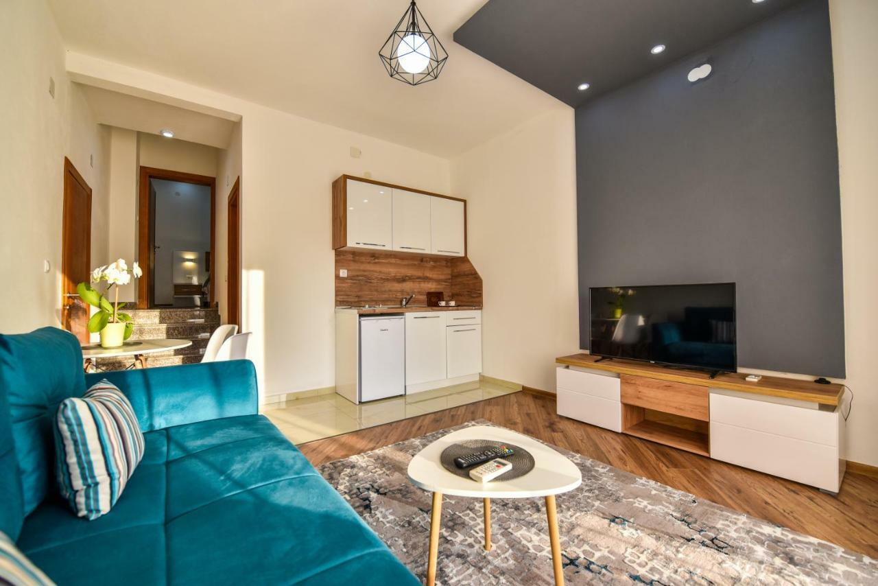 Dragovoja Lux Apartments & Rooms Улцинь Екстер'єр фото