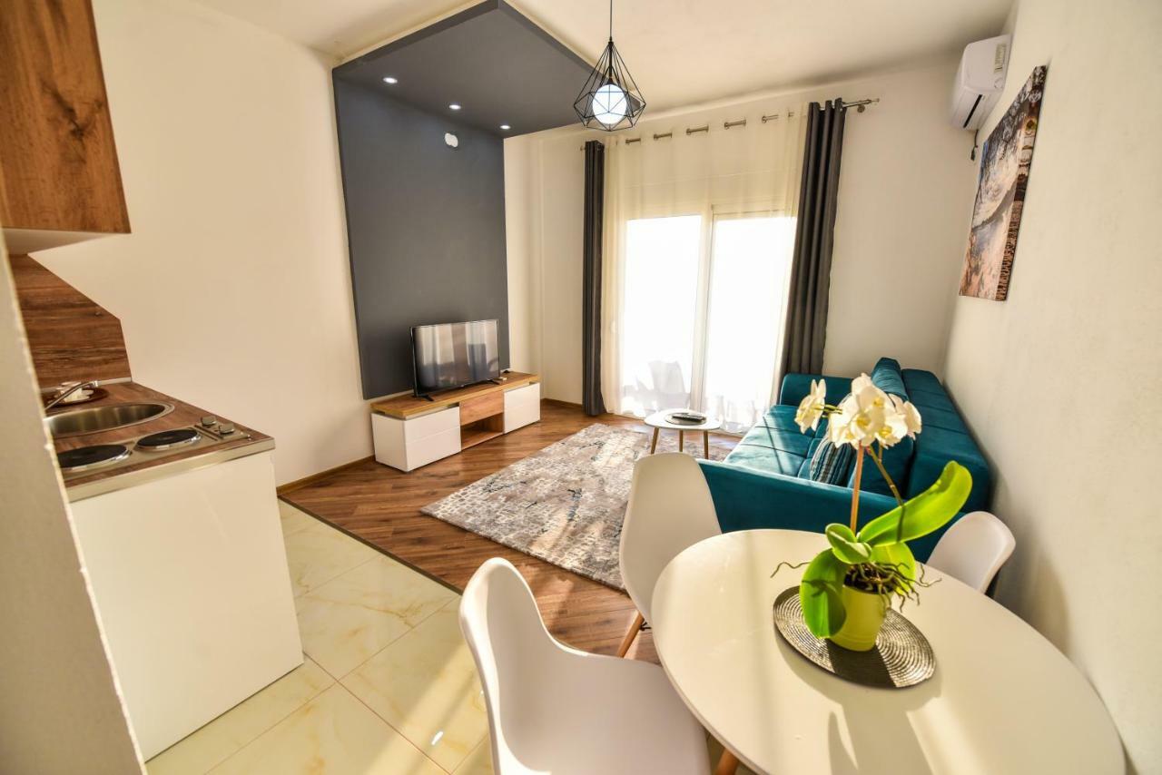 Dragovoja Lux Apartments & Rooms Улцинь Екстер'єр фото