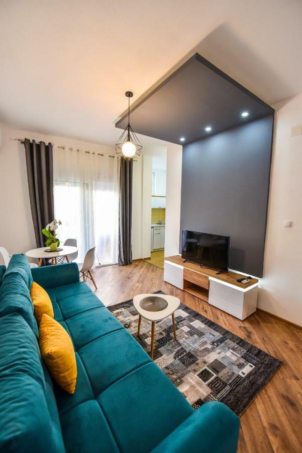 Dragovoja Lux Apartments & Rooms Улцинь Екстер'єр фото