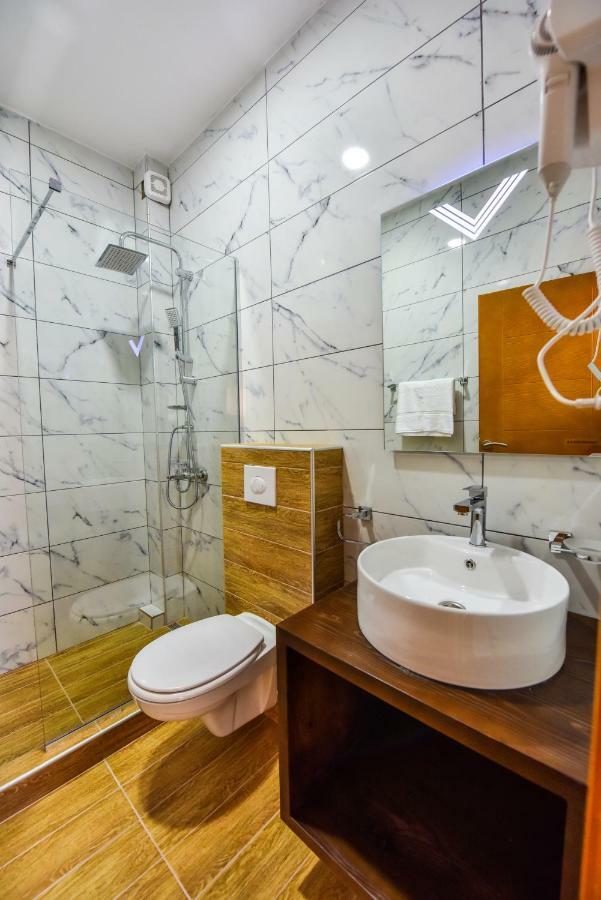 Dragovoja Lux Apartments & Rooms Улцинь Екстер'єр фото