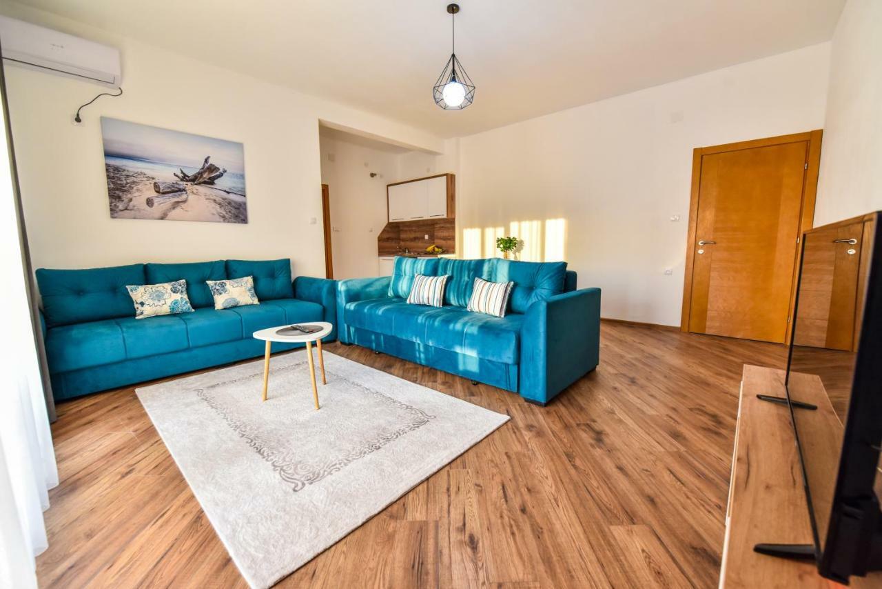 Dragovoja Lux Apartments & Rooms Улцинь Екстер'єр фото