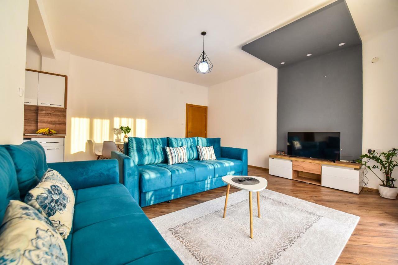 Dragovoja Lux Apartments & Rooms Улцинь Екстер'єр фото
